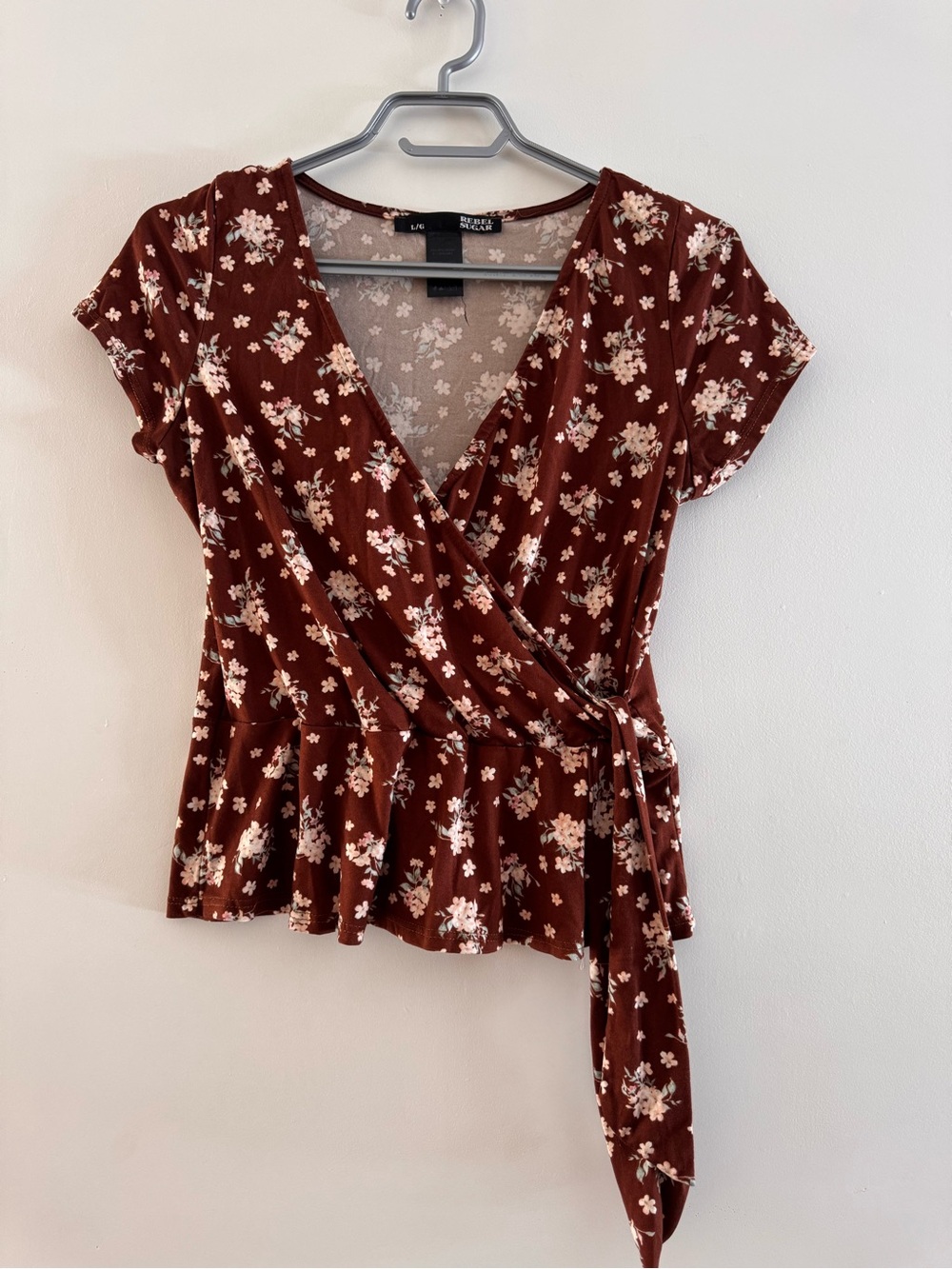 Rebel Sugar Rust Brown Floral Wrap Peplum Top